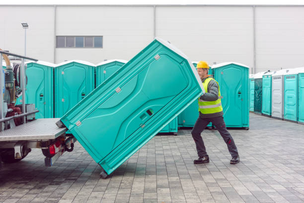 Best Construction site porta potty rental  in Holcom, KS