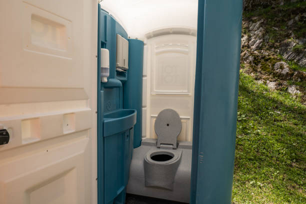 Best Best portable toilet rental  in Holcom, KS