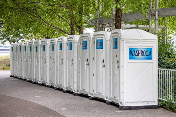 Best Affordable porta potty rental  in Holcom, KS